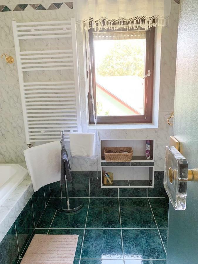 Ela's Apartment *